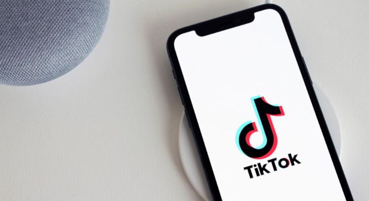 Bild Von Antonbe no Pixabay - algoritmo do TikTok