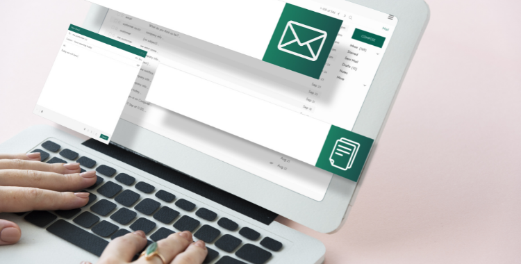 Imagem representando uma newsletter Foto: rawpixel.com no Freepik