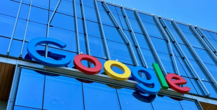 Foto de Adarsh Chauhan na Unsplash | eeat do google